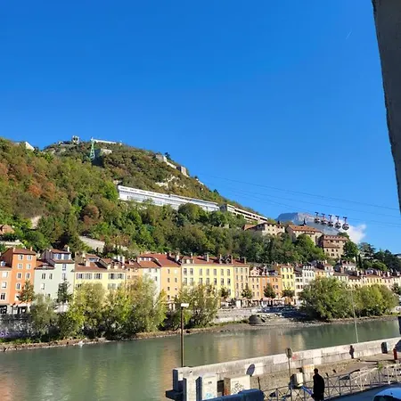 R'Apparts Studio Street Art Grenoble Exterior photo